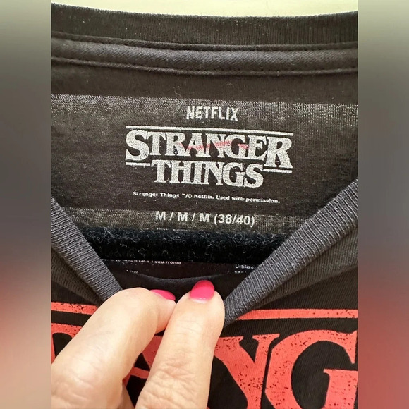 Stranger Things Netflix authentic black T-shirt cotton size Medium. New w/ tag - Picture 4 of 4